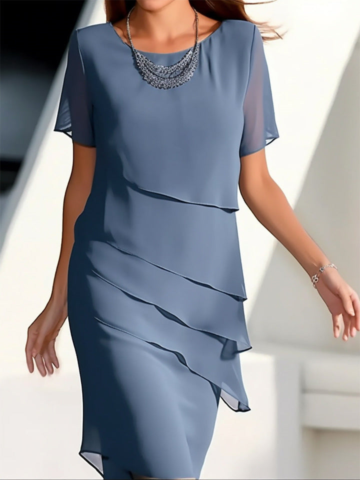 AURORE | Elegant Klänning med Magen Täckande Design