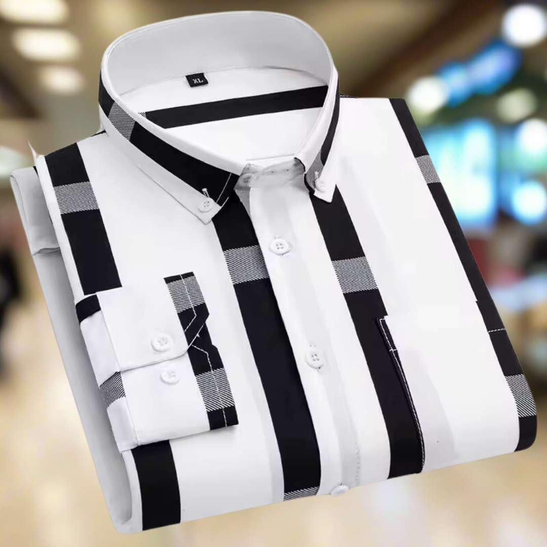 "Oscar™ | Randig Skjorta" can be rewritten as "Oscar™ | Striped Shirt".