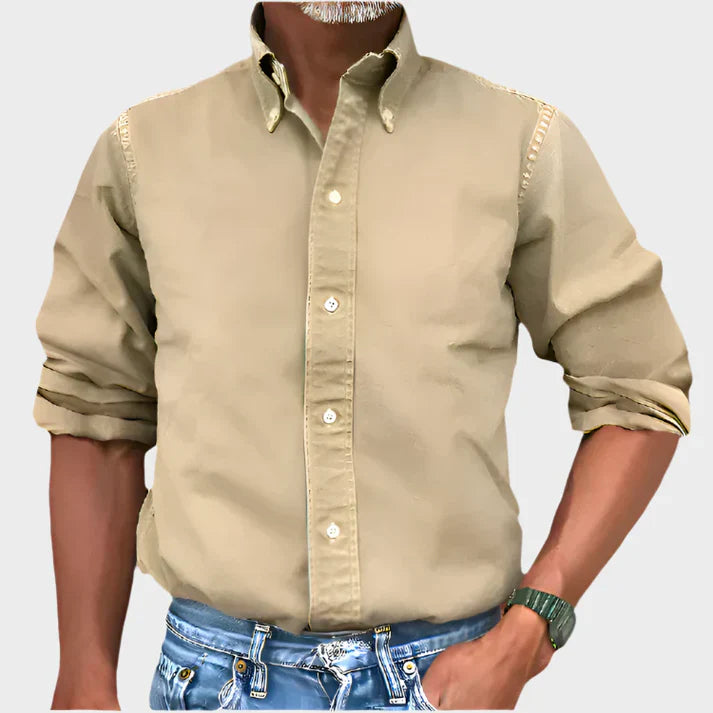 Carl™ | Klassisk Bomullskjorta" can be rewritten as "Carl™ | Classic Cotton Shirt.