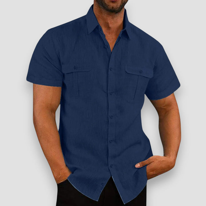 "Kasper™ | Kortärmad Skjorta" can be rewritten as "Kasper™ | T-shirt med kort ärm".
