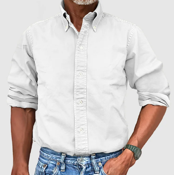 Carl™ | Klassisk Bomullskjorta" can be rewritten as "Carl™ | Classic Cotton Shirt.