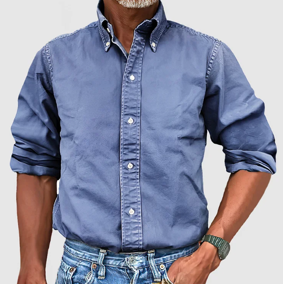 Carl™ | Klassisk Bomullskjorta" can be rewritten as "Carl™ | Classic Cotton Shirt.